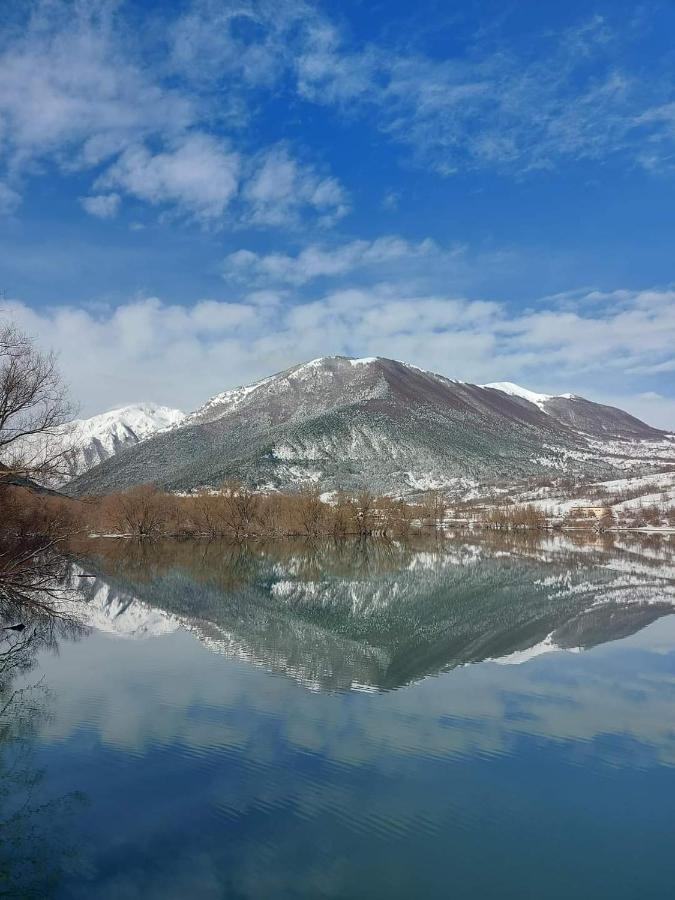 Casa Vacanze Al Castello Villetta Barrea Kültér fotó