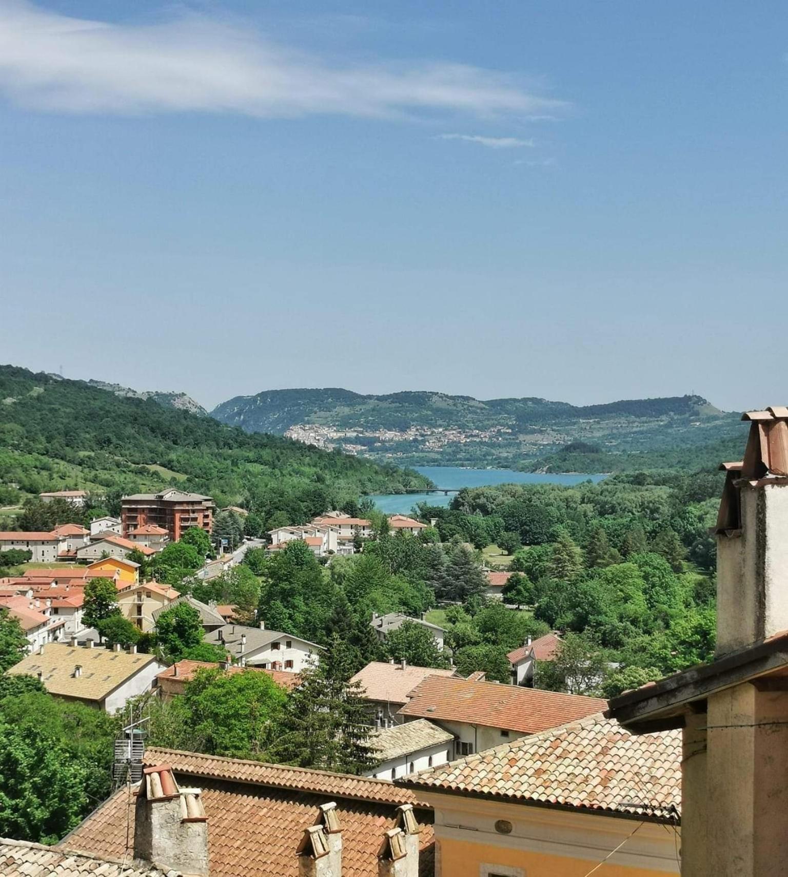 Casa Vacanze Al Castello Villetta Barrea Szoba fotó